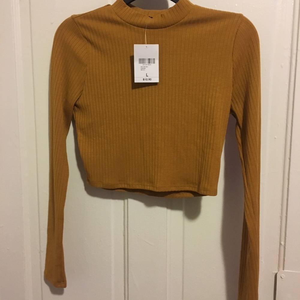 Mustard yellow long sleeve crop top